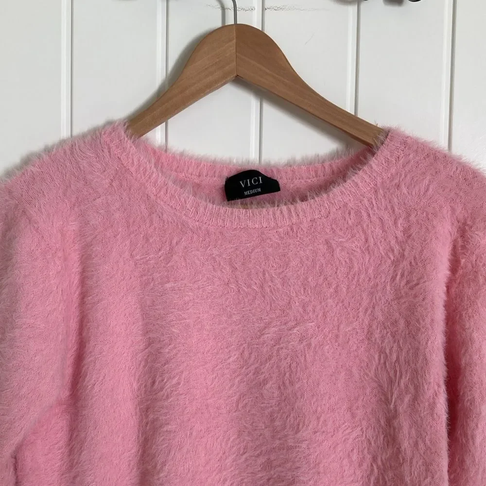 Vivi Womens‎ Eyelash Fuzzy Crop Sweater Pink Size M Long Sleeve Barbie
